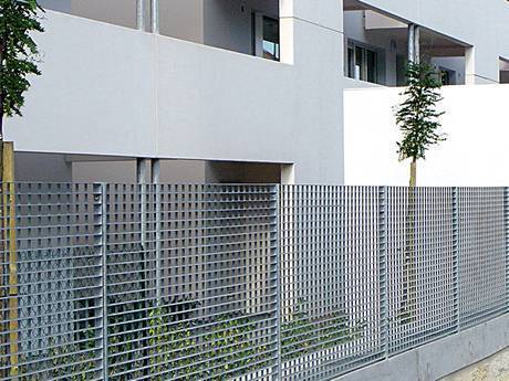 Steel grating enclosure is very sturdy enough for building fence.