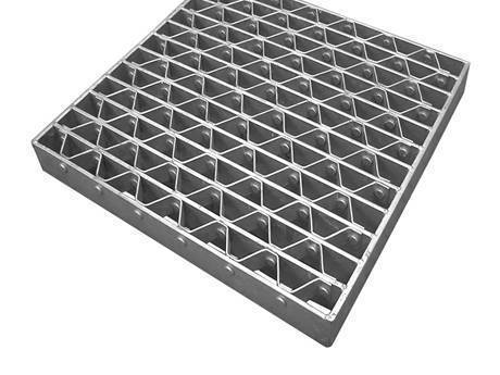 A riveted stair tread steel grating without nosing is in the picture.