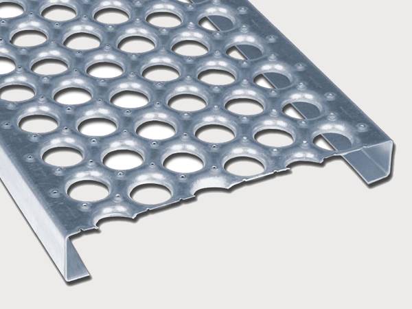 Se muestra una pieza de rejilla de seguridad O-grip.