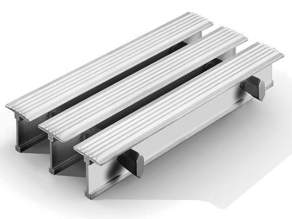 A piece of aluminum swage locked grating with T shape bearing bar.